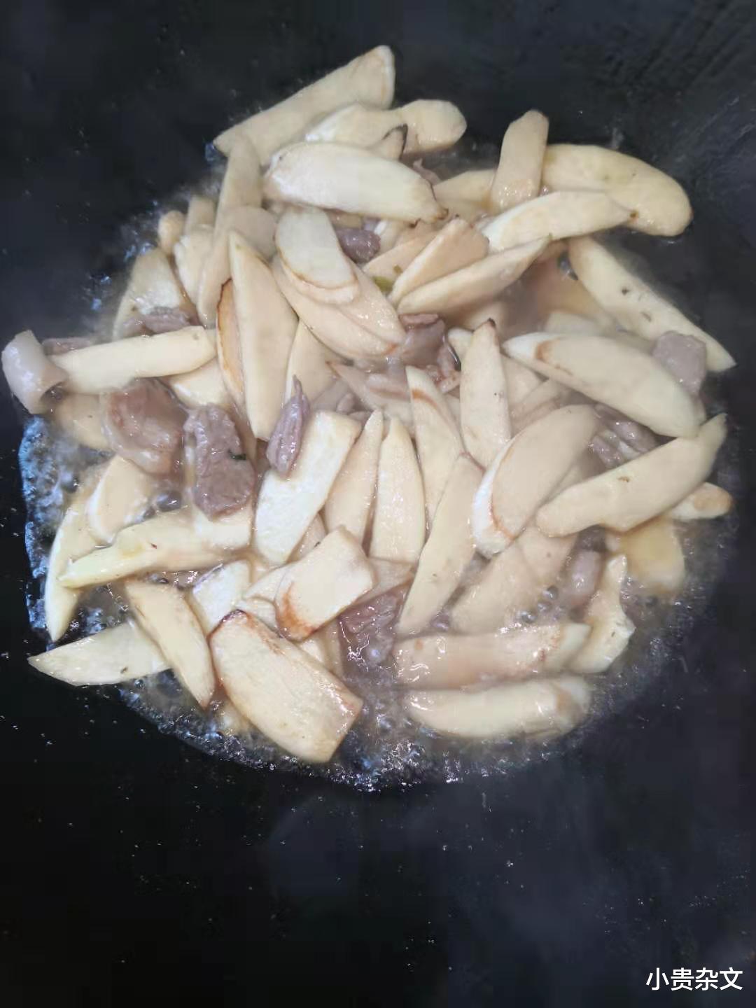 小贵杂文|买个肉，卖家还帮我切好！