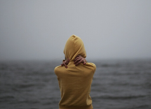 神逗奶爸|一个内向者的自诉：内向不可怕，可怕的是我成了内向的“老实人”