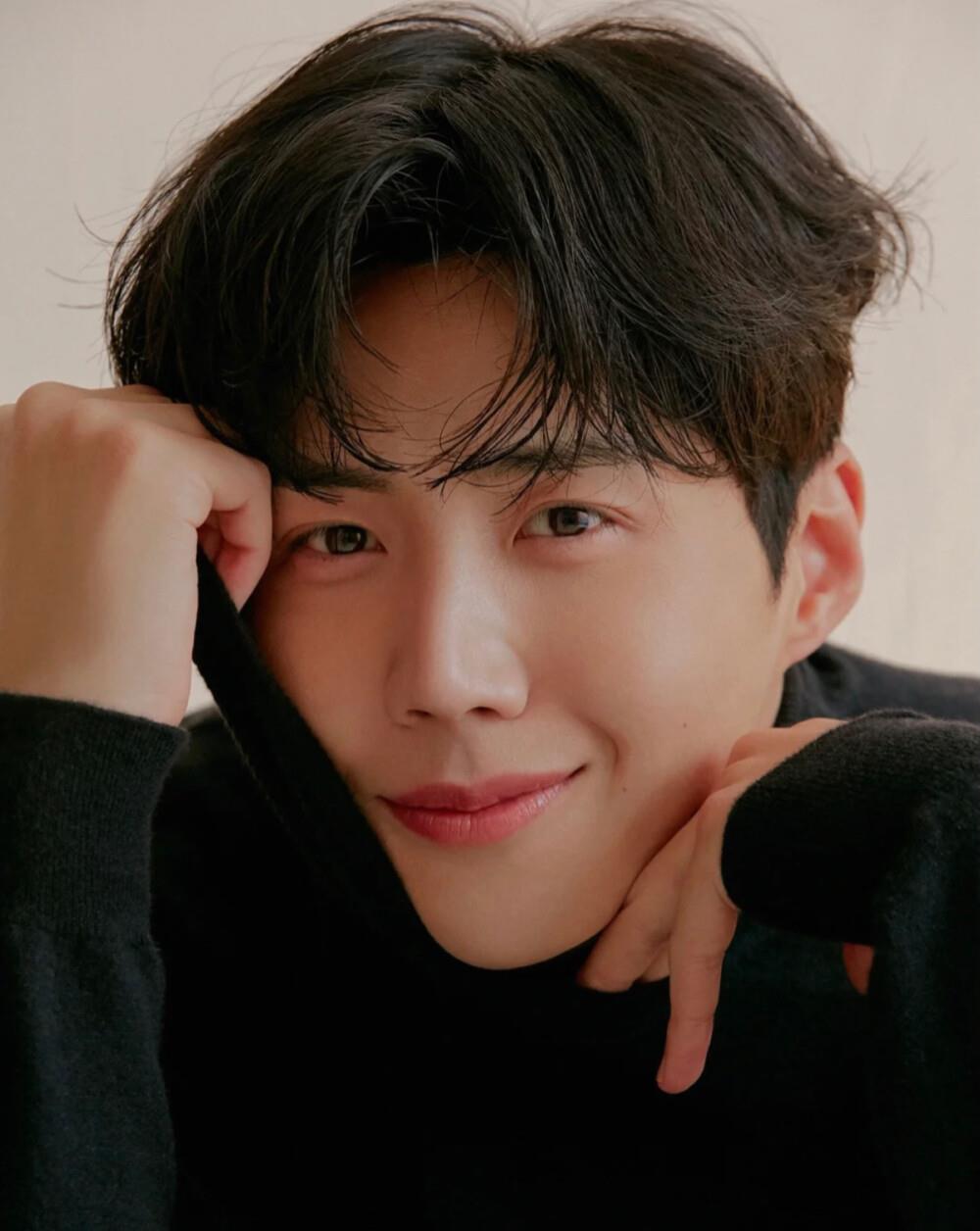 金宣虎|韩综2天1夜剪掉金宣虎镜头，全程无违和感，该节目因此获收视冠军