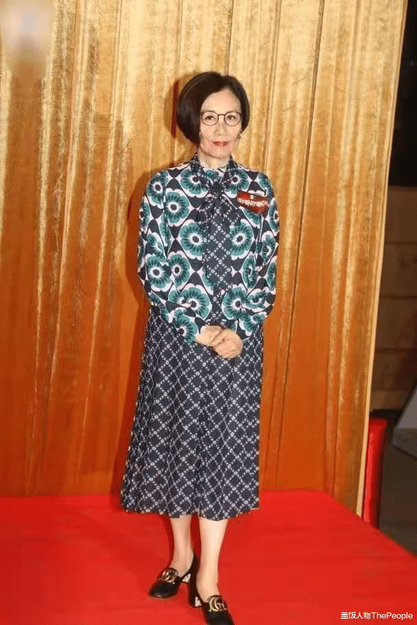 赵敏|7版赵敏颜值现状:黎姿脸僵、贾静雯老态明显,张敏已认不出来