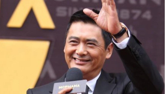 周润发|周润发演出了每一个角色独特的气质，没有重复，他真是神级人物