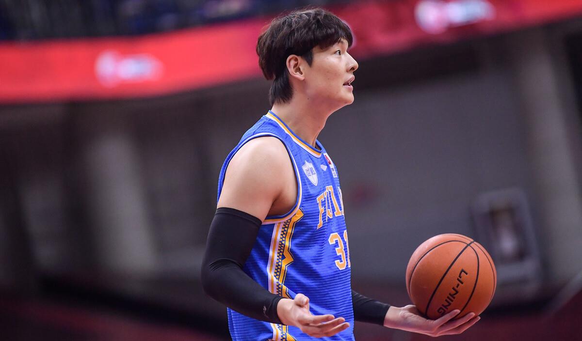 股价 CBA官方宣布球员注册通道正式开启，球员重磅交易正式到来了