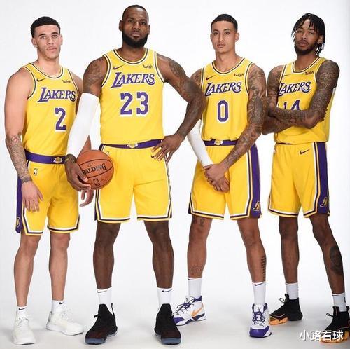 勒布朗·詹姆斯|1胜7负+联盟垫底！看到英格拉姆郁闷的表情，才知道詹姆斯有多强