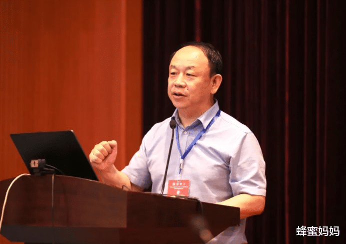 蜂蜜妈妈|教育部已取消的“4本证书”，考了也是浪费钱，大学生别踩雷