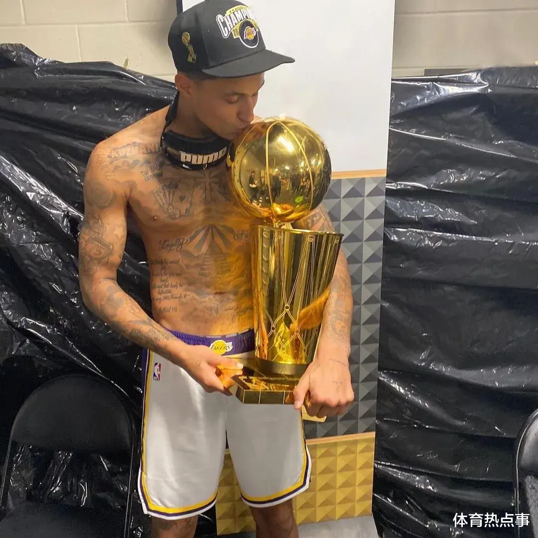 朱小贞 大意了!原来威少只是B计划!