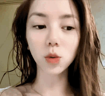 华晨宇|华晨宇未婚生子牵扯出邓紫棋，女方为自证清白，无奈剃光头