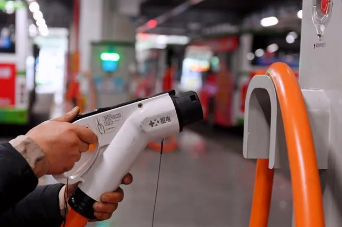 |好消息！岳阳计划建设23000个充电桩！君山这些地方禁钓