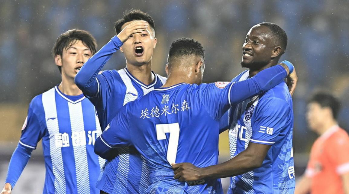 奶球妈咪聊|1-0,1-2!浙江队92分钟绝杀,成都蓉城或掉到中甲第四