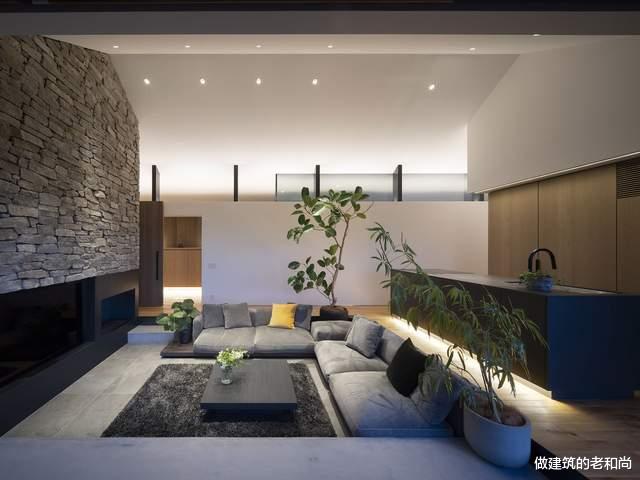 乡间单层朴素的住宅：以田野风光为景，构筑舒适的生活空间