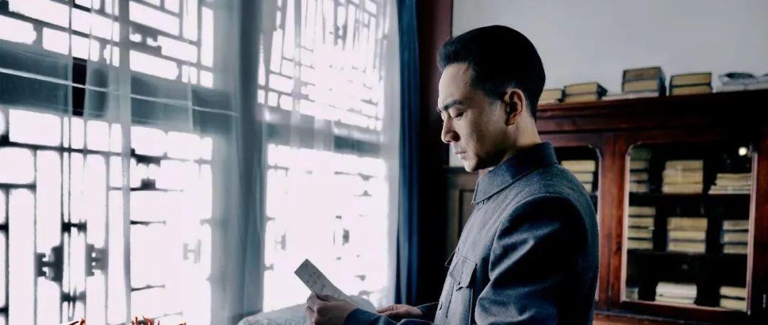 丢失的回忆|新一代周总理演员谁最像？夏德俊金靖承神似，黄晓明朱一龙很特别