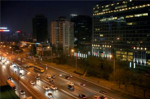 招聘|北大女硕士苏黎杰：因找工作受挫，回乡当油漆工：挣得少，但开心