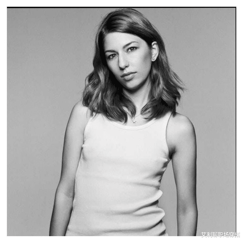 女人味|女性的迷人来自一瞬间，看3种气质的风情感演绎，诠释魅力风格