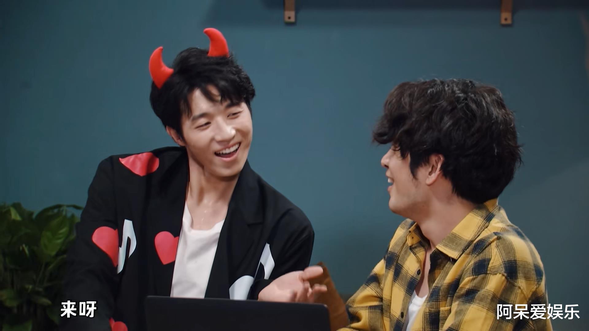 一年一度喜剧大赛|一年一度喜剧大赛：高级的作品要紧贴生活，而不是“孤芳自赏”