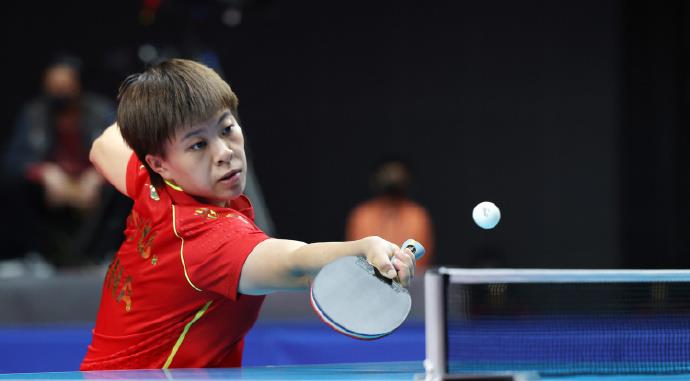 马龙|马龙3-1击败00后世界冠军，斩获男单铜牌；王艺迪斩获女单铜牌