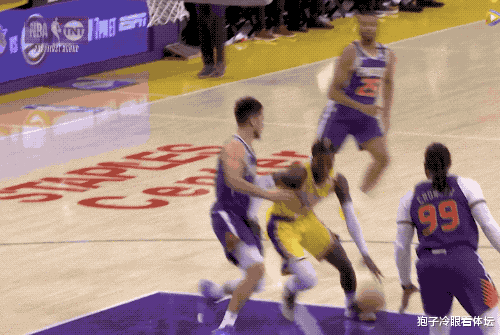 湖人队|湖人赢球功臣!12中2 正负值却只输詹姆斯 攻防太彪悍关键时刻获重用