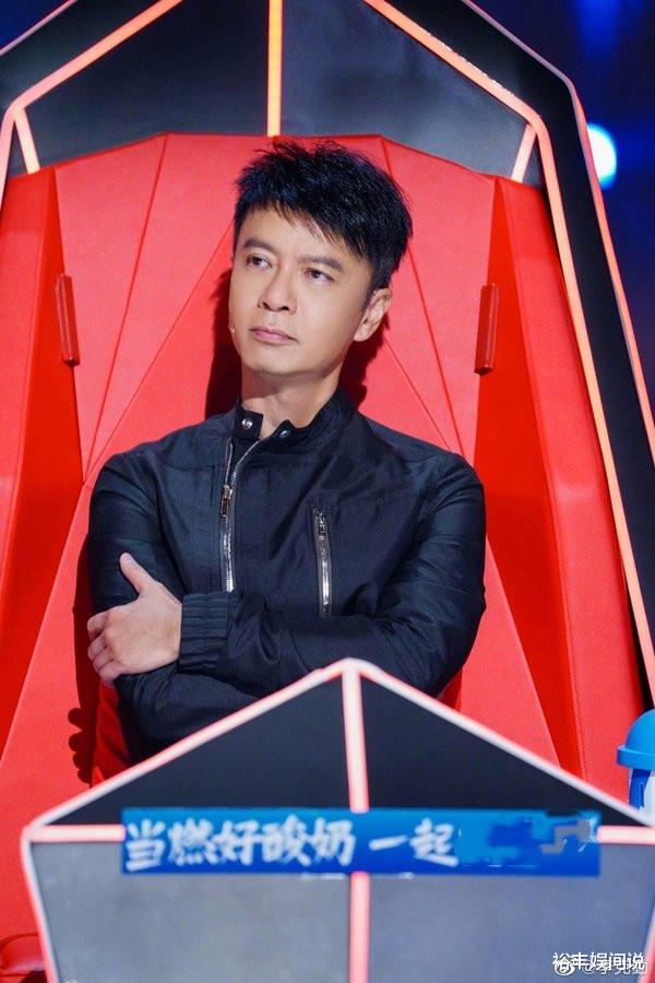 李克勤|李克勤曝北上工作原因！摆脱谭咏麟接班人标签，曾讨厌唱《红日》