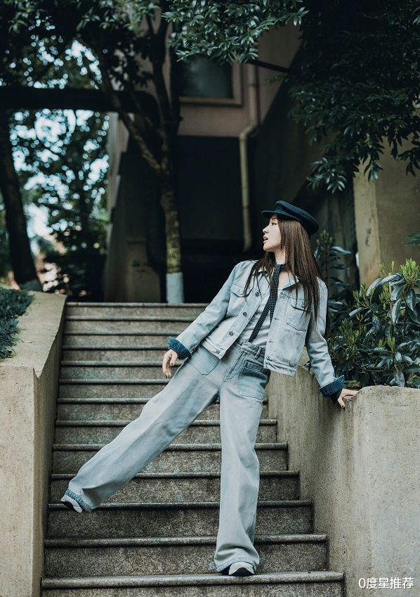 杨钰莹|不懂杨钰莹为何无人娶？看她穿无痕裤的形象，其中原因就懂了