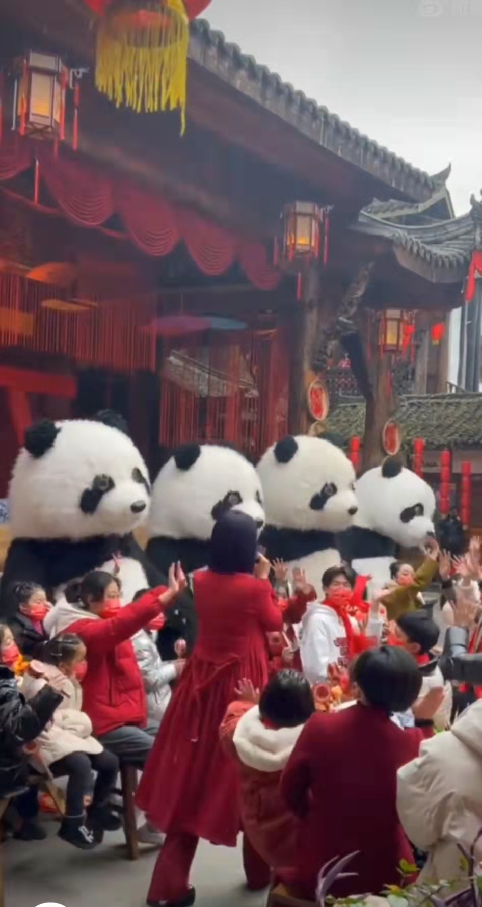 春晚|央视小春晚录制！当红流量偶像将现身，央视主持人管彤马跃挑大梁