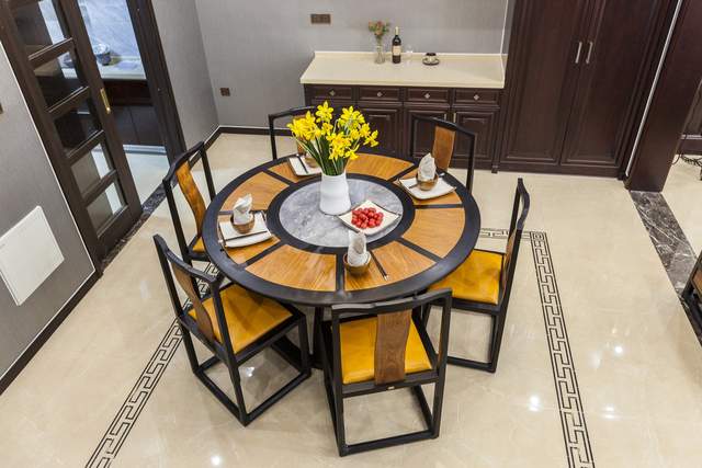 原来这些因素都会导致红木家具开裂