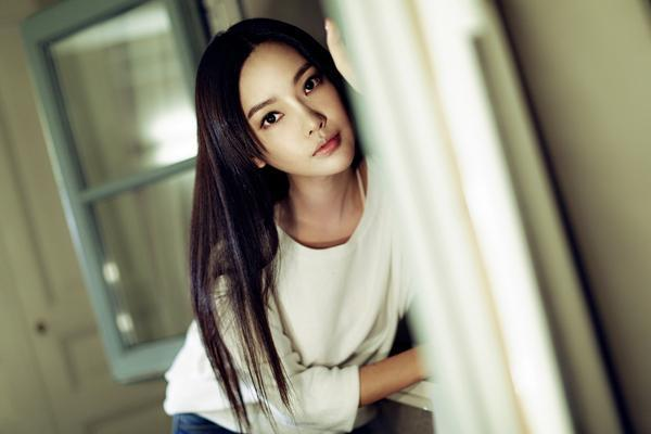 王晶|曾被王晶力捧“吸金”26亿，大火之后选择单飞，如今只能拍烂片