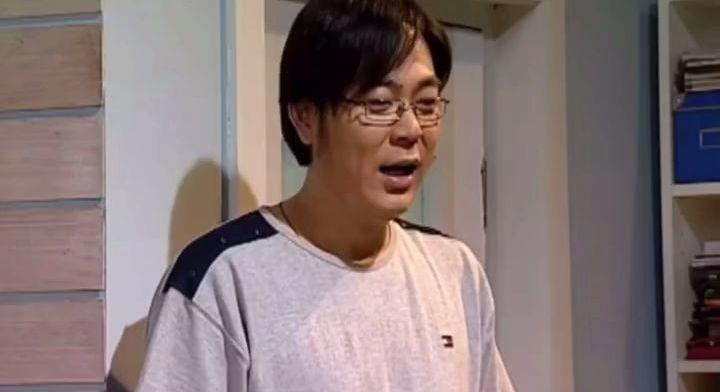 高亚麟|演员高亚麟直播卖锅有多拼，吃撑还往嘴里塞，被喊话买还不行吗？