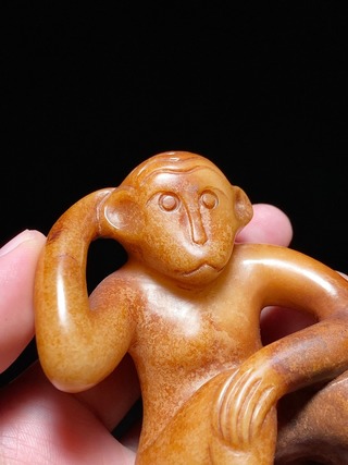 和田玉籽料|清 和田玉籽料 白玉 龙龟 摆件 把件 纸镇