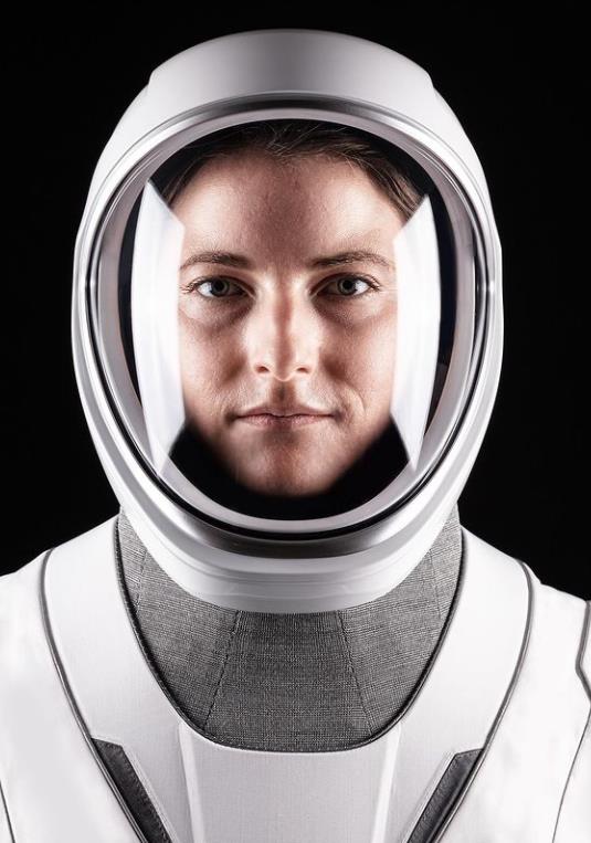 SpaceX载人飞船31号再次发射,送四名NASA宇航员进入空间站