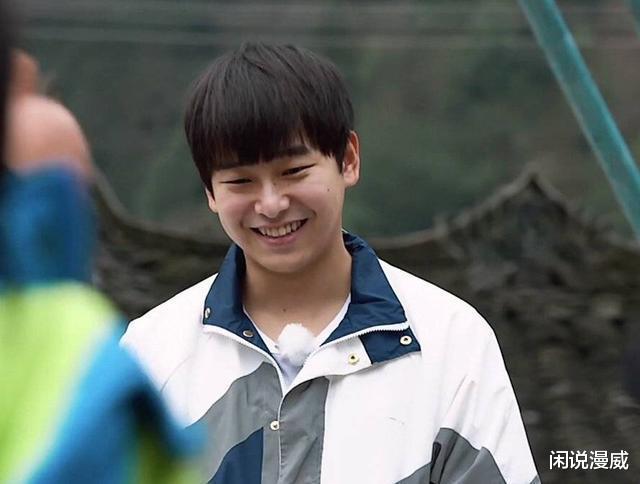 黄磊|黄磊宽以待张艺兴，严以待彭昱畅，是因为偏心吗