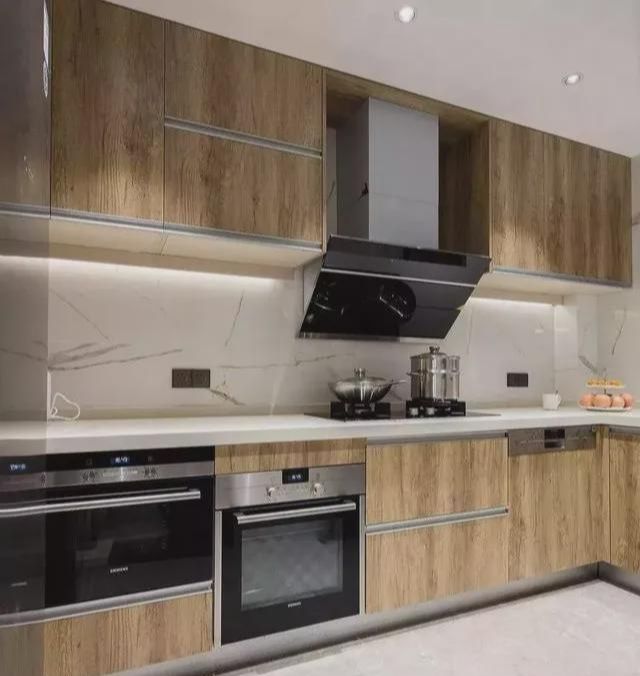 新装修的厨房台面,竟是假的石英石,后悔贪便宜