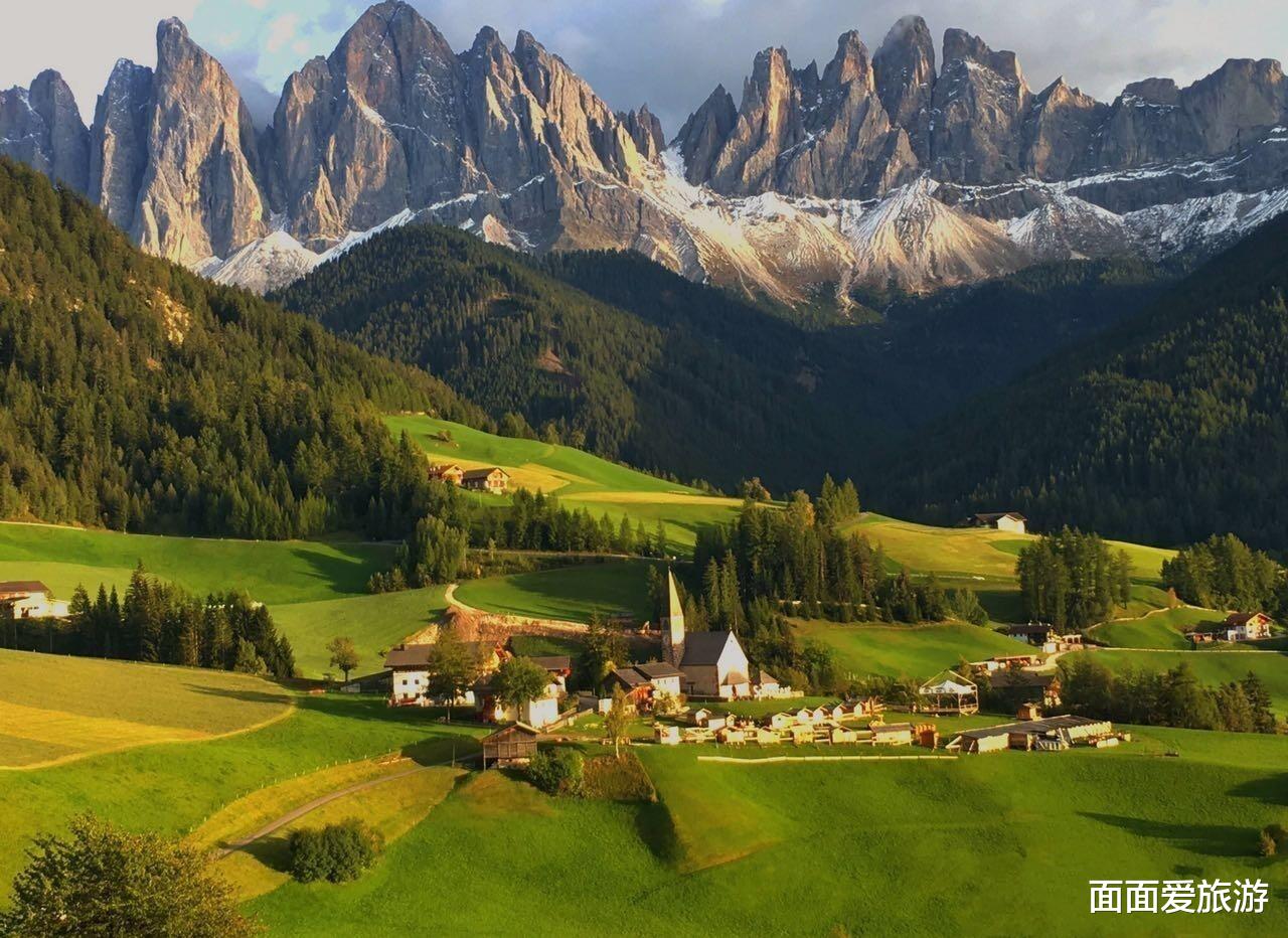 古镇 意大利美到极致的旅游胜地，宁静又不乏风情，却常被游客低估