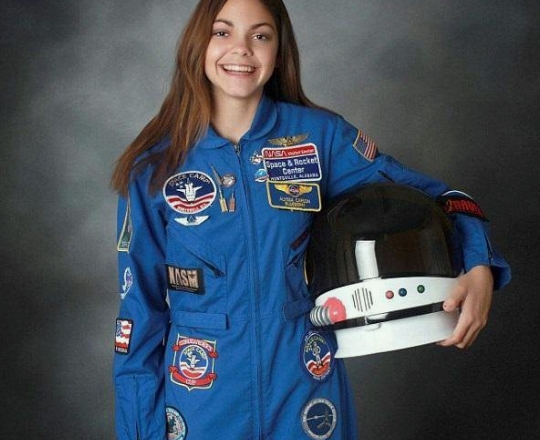 行星|登陆火星第一人将是18岁少女？一旦回不来，等待她的将是什么