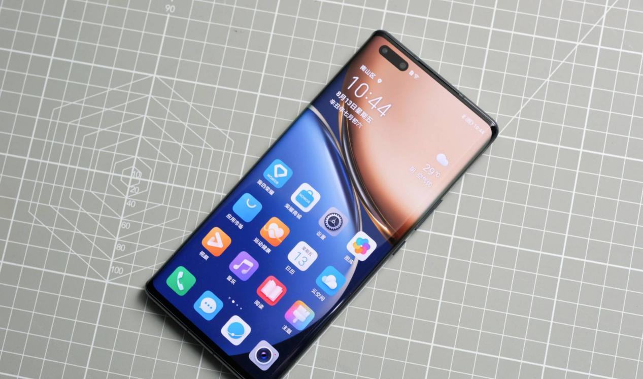 榮耀magic|榮耀Magic4 Pro增至5200mAh，運存達18G，高端機該有的樣子