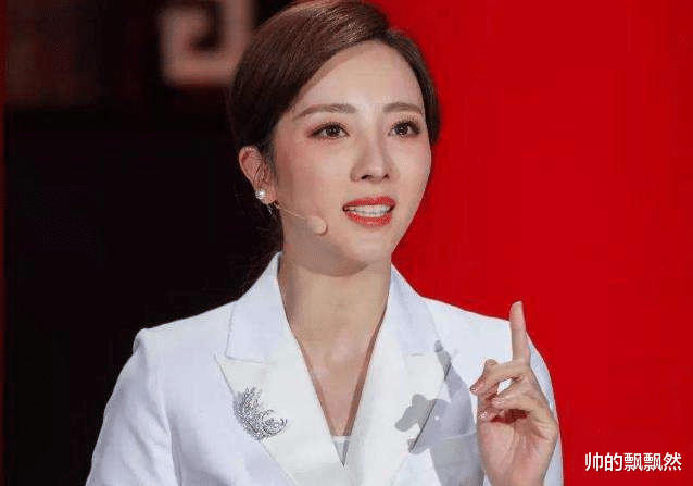 李思思|央视著名美女主持人李思思：3年连生两个儿子，风光背后有艰辛