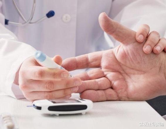 豆腐|豆腐是血脂的“催化剂”? 内科医生:少吃这3种食物,血脂或乖乖消失