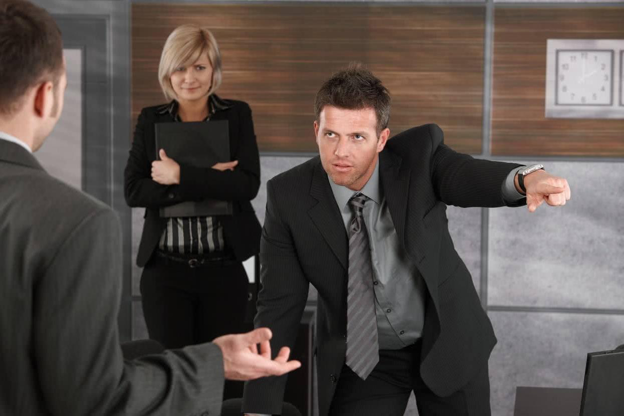 机器|躲瘟神：不可深交的五种人，一定要敬而远之