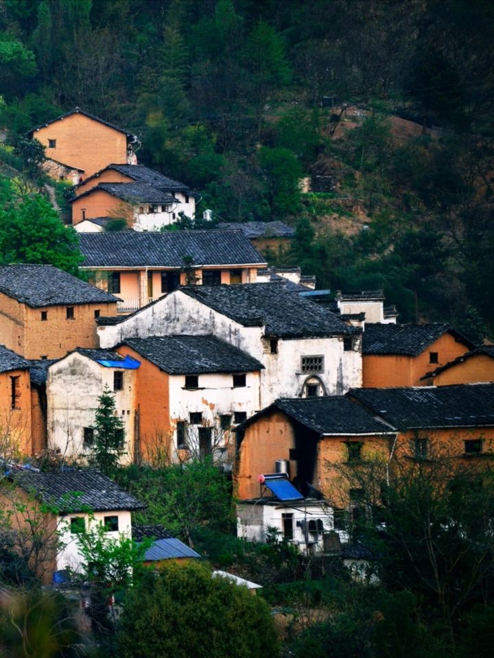 周边游 这是中国最美的景观之一,集了皖南诗般的山水精华