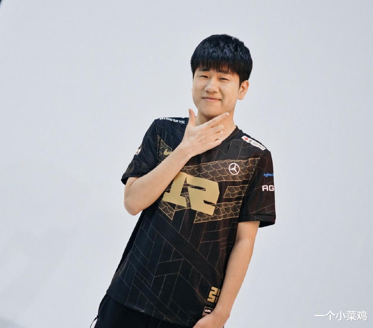 金泰相|GALA打韩服被恶心又被喷！Doinb直接用特权为其出头：这人号没了