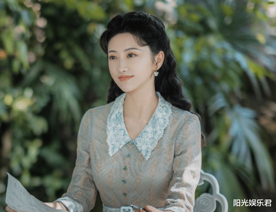 潘粤明|景甜新剧还没播就火了，男主人选拉满期待值，熬夜也必须追了！