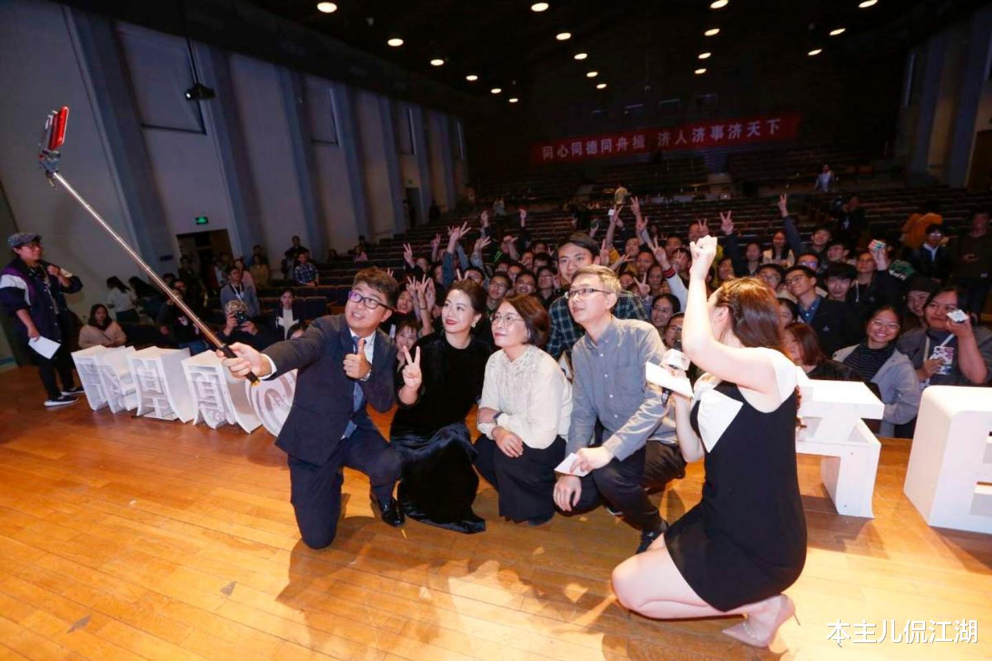 最强大脑|凭《最强大脑》成名，走红后和妻子离婚，贾立平为何突然凉了？