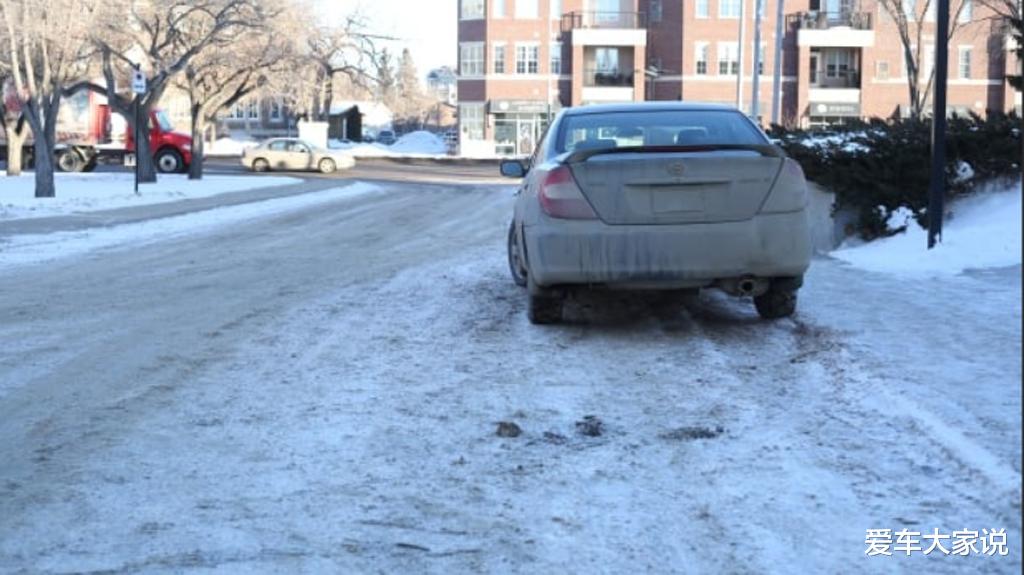  老司机在高速服务区喜欢检查车辆，他们都检查些什么呢？