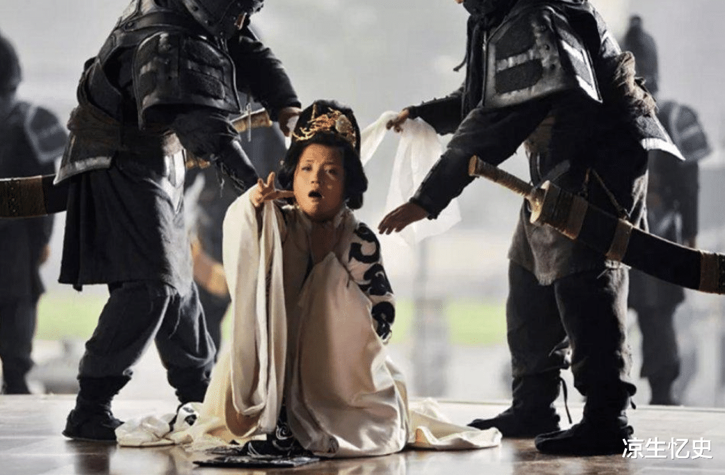 朱元璋|朱元璋恢复人殉制度，殉葬的40位嫔妃，死法让人不寒而栗