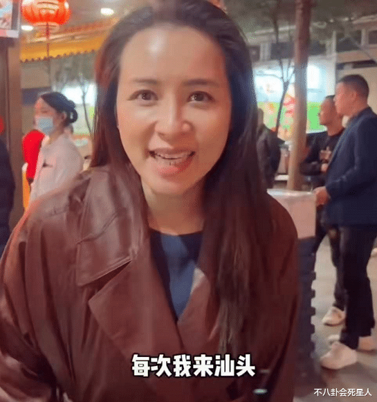 叶子楣|11位香港风情女神现状?，独居未婚，来内地当网红，发福成大妈