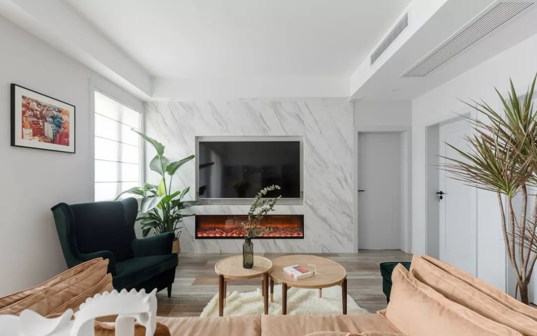 客厅不要放电视柜,试试这些设计,空间更宽敞!尤其适合小户型