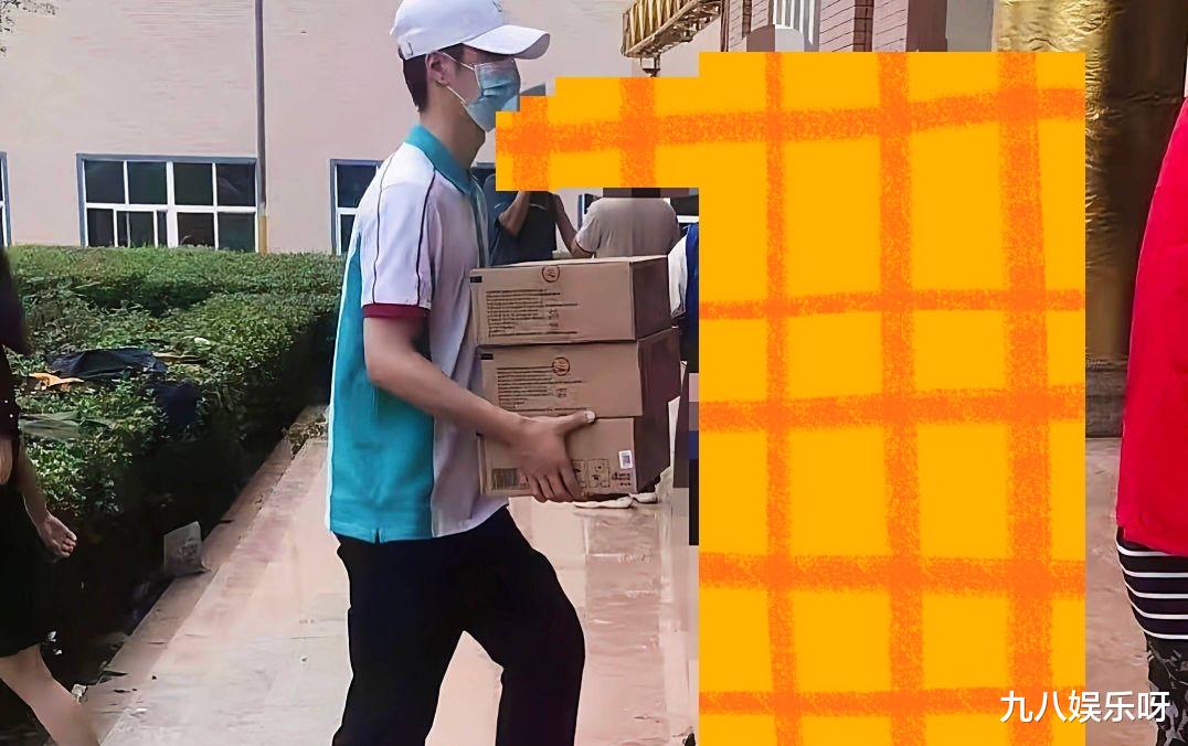 华策影视|王一博亲身支援河南，黑粉依旧穷追不舍，粉丝：早就习以为常