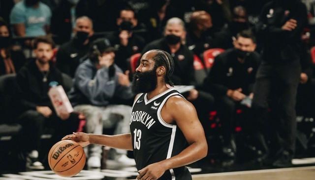 曲依成星座迷 哈登创NBA纪录，真的带不动啊……