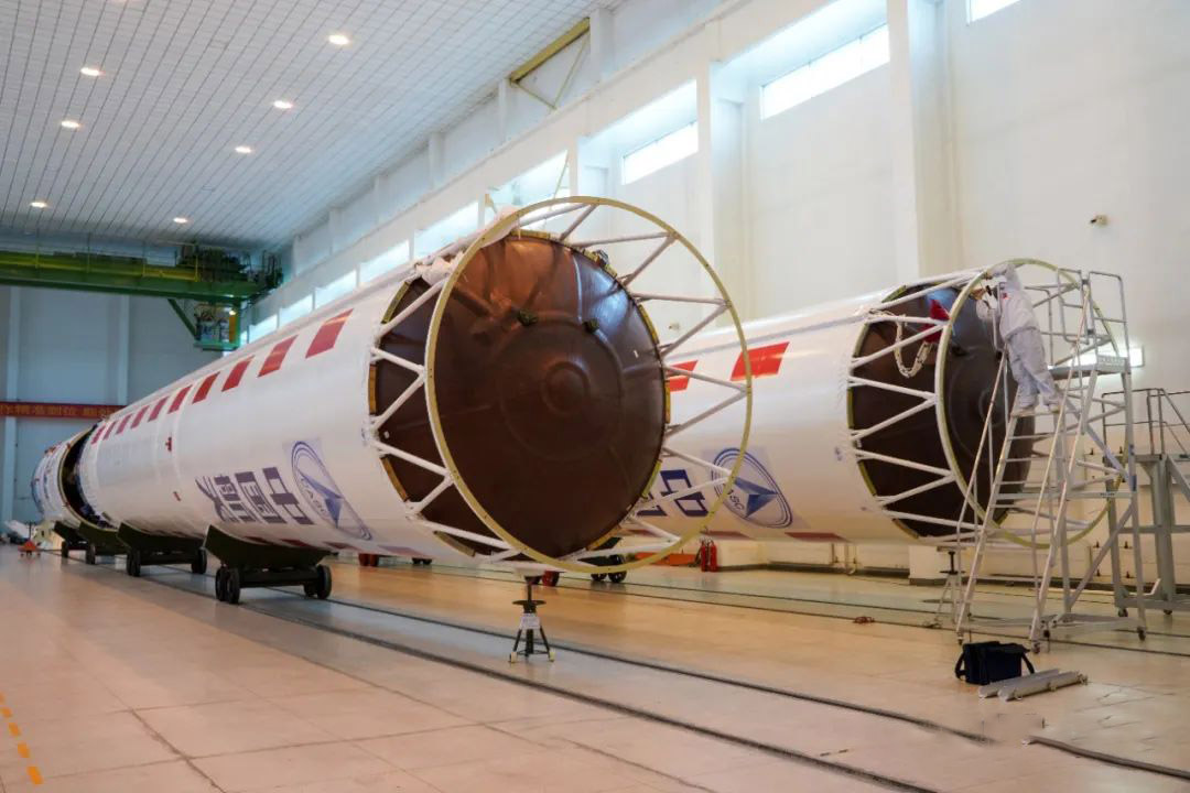  中国新型火箭核心部件亮相，直径高达9.5米，有望超越长征五号