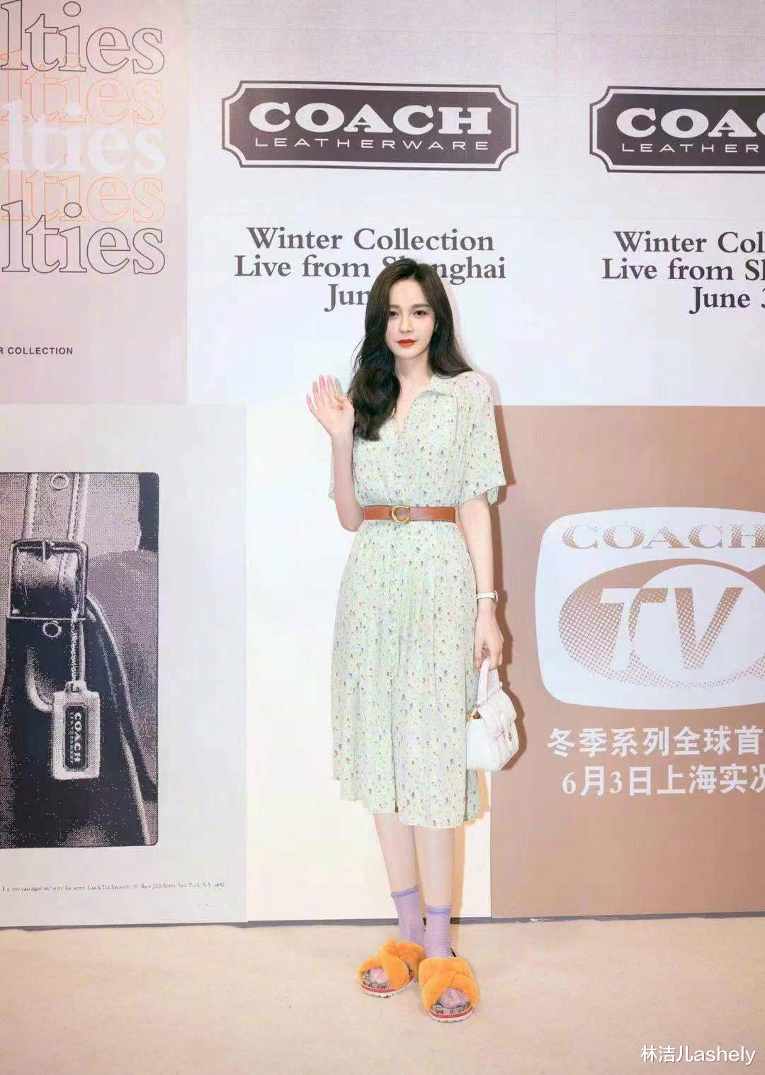 林洁儿ashely|李沁的法式度假风造型太清凉解暑了，孔雪儿的度假装更是性感撩人