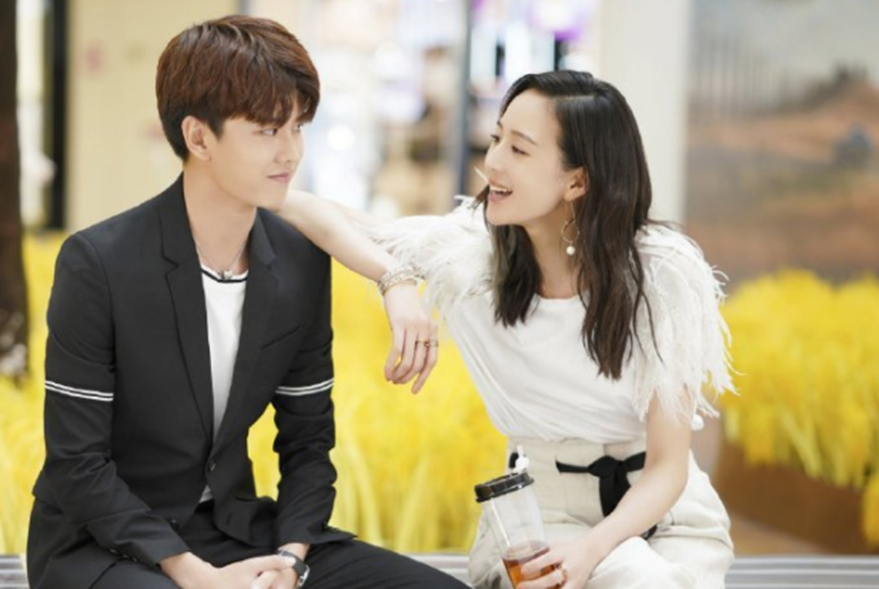 任嘉伦|任嘉伦即将迎来霸屏，4部精品新剧待播，女主都是当红小花