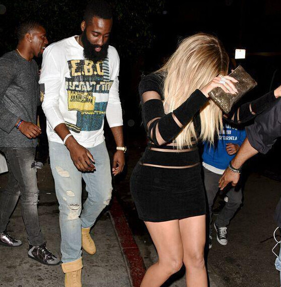 詹姆斯·哈登|哈登的身体素质有多强悍？10年换10任女友，身材一个比一个好