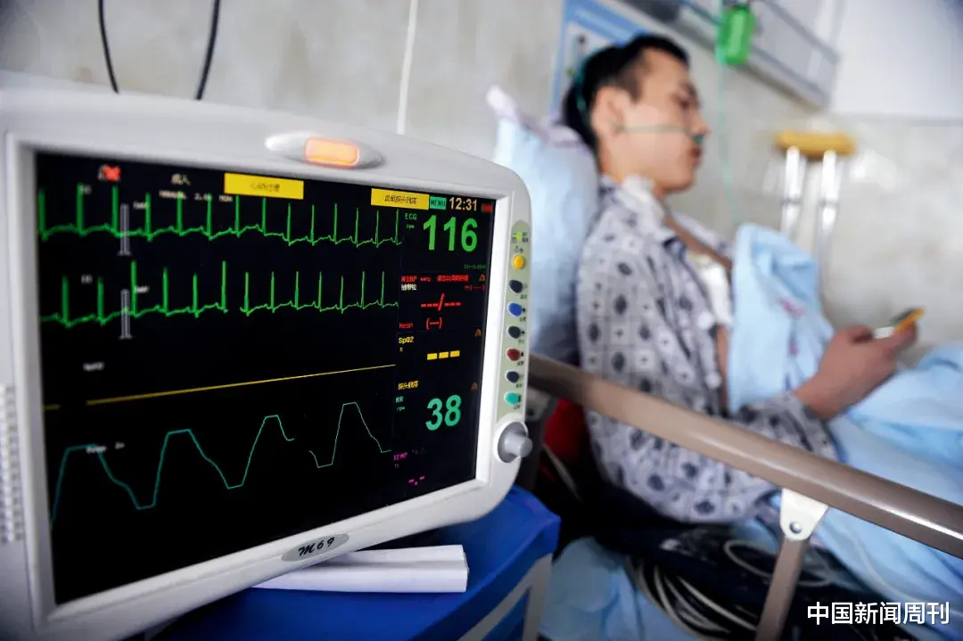 中国新闻周刊 深度 “肿瘤治疗揭黑事件”背后的癌症诊治江湖